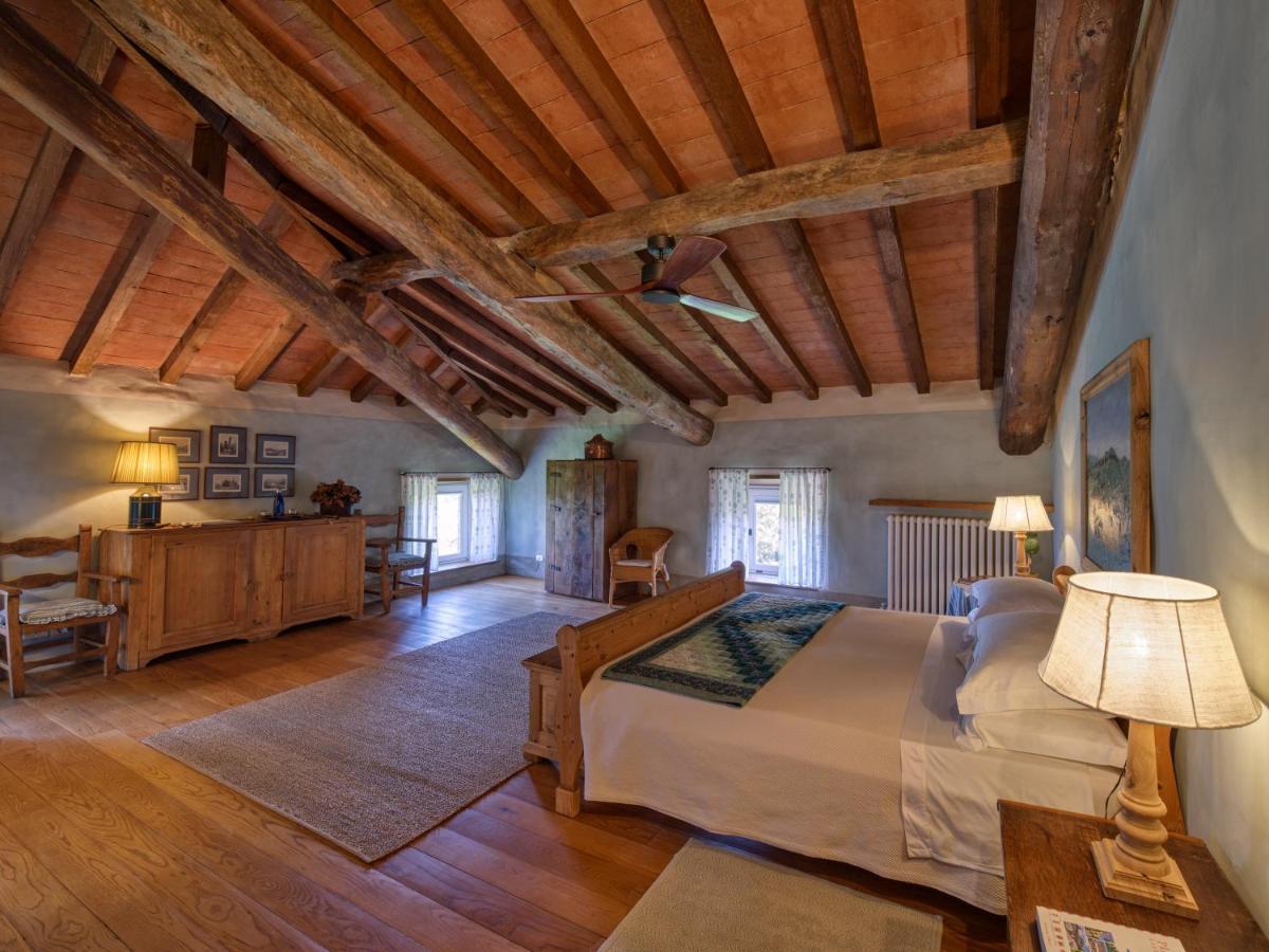 Il Castello Di Tassara Bed & Breakfast ภายนอก รูปภาพ