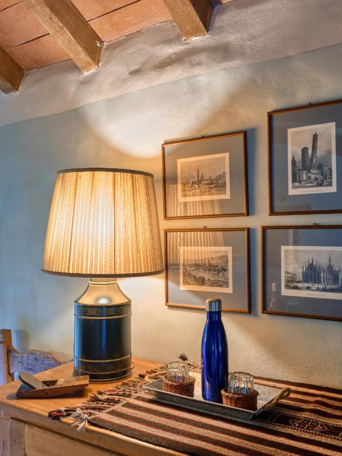 Il Castello Di Tassara Bed & Breakfast ภายนอก รูปภาพ